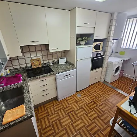 Torres Blancas 13 Appartement